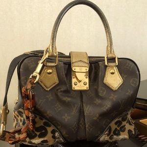 Louis Vuitton Paris made in France Handbag.   LIMITED EDITION